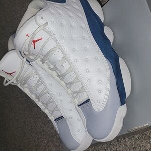 AIR JORDAN RETRO 13 Size 9